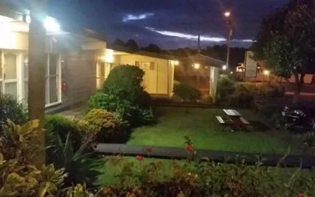 Rockfield Motel