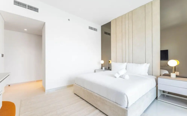 Designer 2BR Grand Bleu by Elie Saab