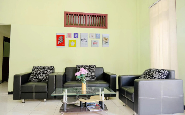 OYO Life 2508 Alba Suites Homestay Syariah