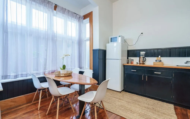 Esplanade Apartments