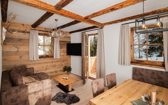 Lovely Chalet in Weißpriach Near Ski Lift