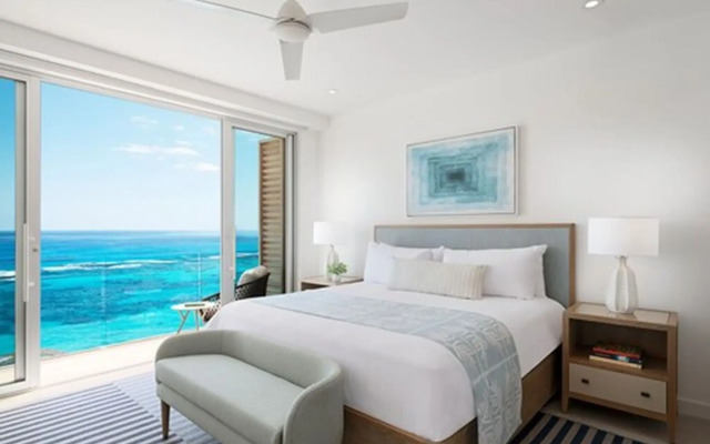 Azura Bermuda