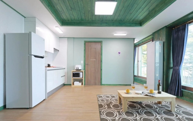 Gyeongju Marimo Pension