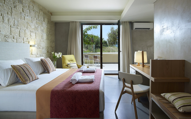 Mistral Hotel - Singles Only
