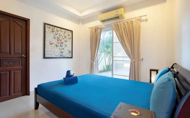 Tropical Thai Style 4BR Pool Villa Fanny