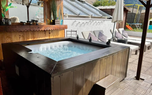 Rooftop 1 - Jacuzzi privé au pied du Monte-blanco