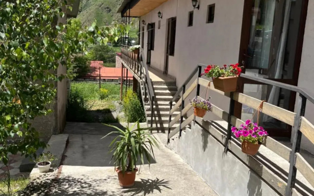 Soso Burduli's Guesthouse