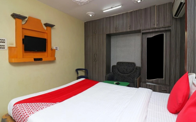 Green Villa by OYO Rooms