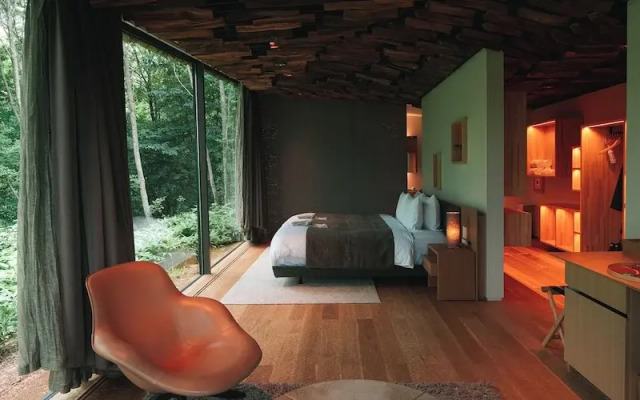 Snow Peak FIELD SUITE SPA HEADQUARTERS