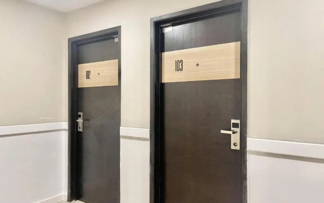 Atap Hotel