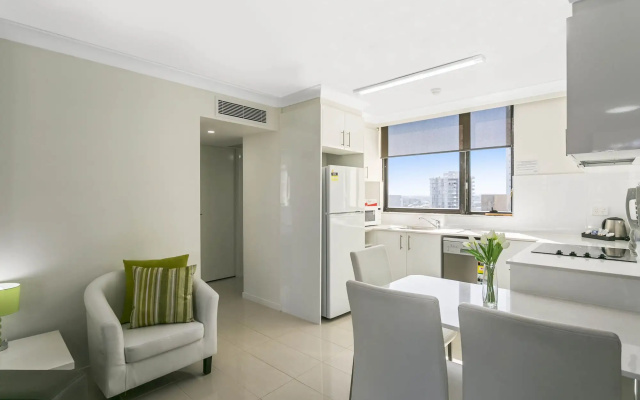 BreakFree Cosmopolitan Surfers Paradise – Guest Rooms – Gold Coast