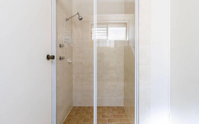 Seabreeze on Ibis – Bathroom – Sussex Inlet