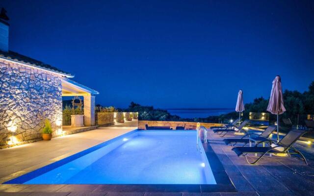 Villa Marathias