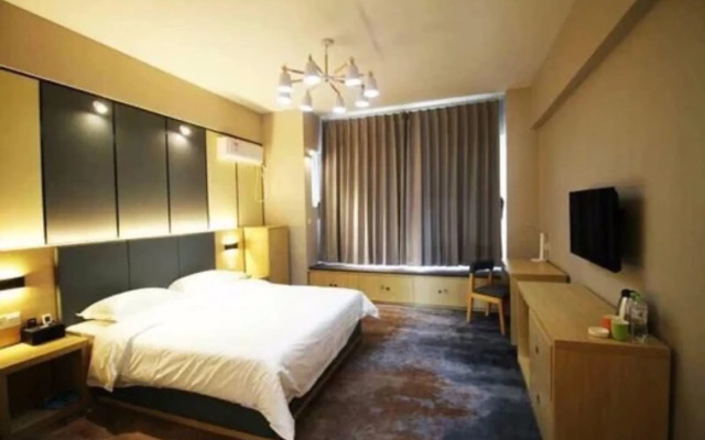 Vienna Hotel (Chengyang Wanxianghui Store)
