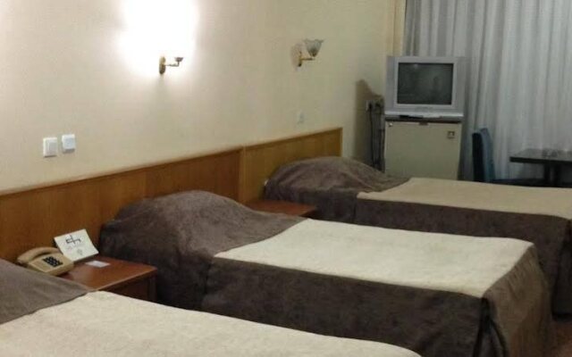Otel Dikmen