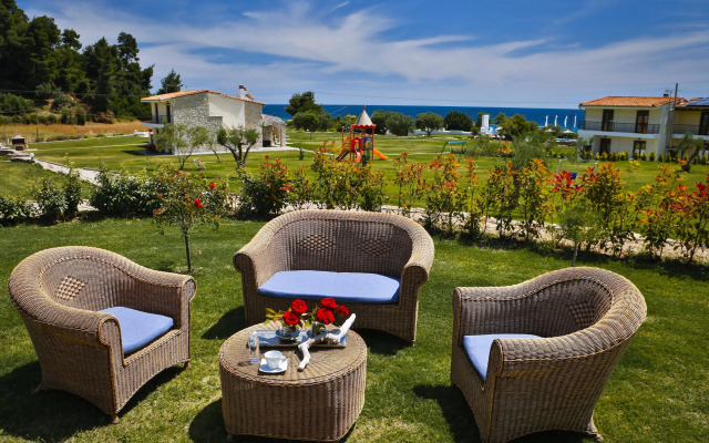 Nefeli Villas and Suites