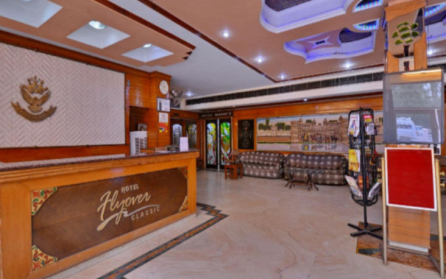 Hotel Flyover Classic Patiala