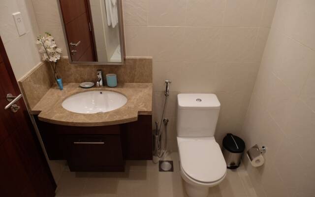 Spotlight - Ease by Emaar - Studio