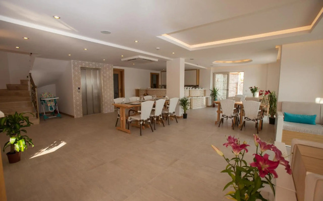 Hotel Aysima