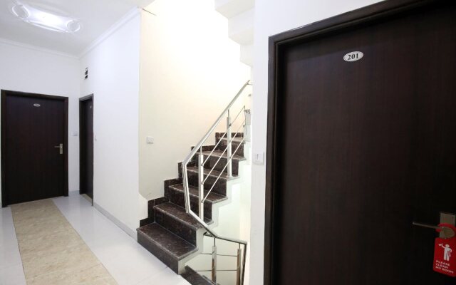 Hotel Rich Inn by OYO Rooms