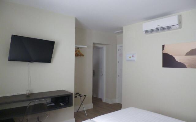 H.Boutique la Caleta bay