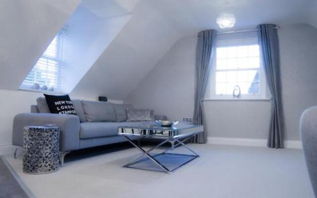 Scotney Place