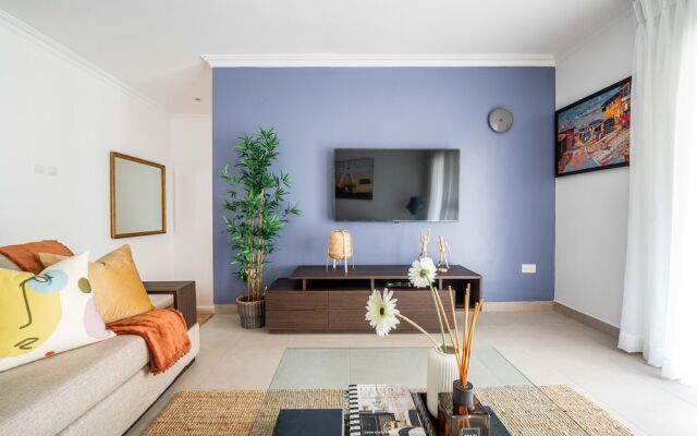 Urban Pumpkin 2-bedroom Apartment, Lekki Phase 1