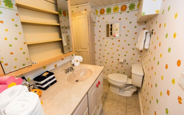 Sandpiper Cove Villas by Holiday Isle