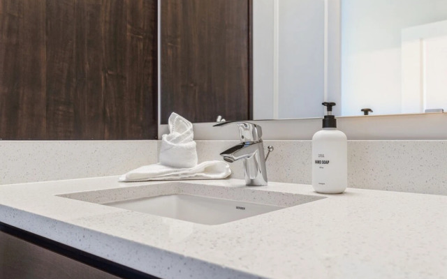 Kasa Lowry Hill Minneapolis