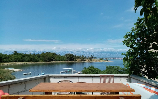 Seaview Holiday Apartments, Ventura Nin