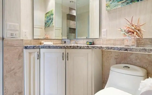 Ocean View 2Br Condo-balcony-beach-pool - 712