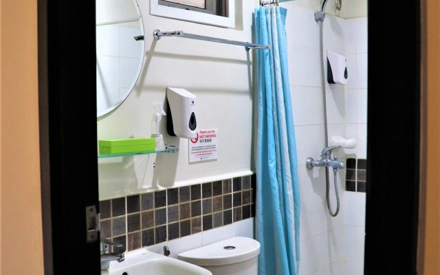 The Studio 18 Residences