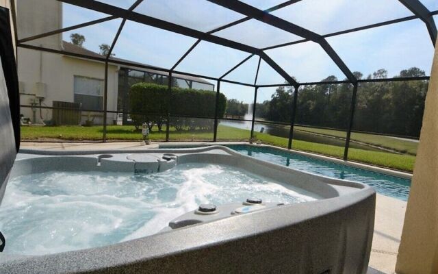 86340 2-story Pristine 4-bed Pool Home W/hot Tub & Balcony