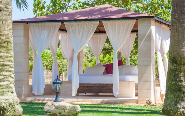 Can Rovey in Inca With 4 Bedrooms and 4 Bathrooms