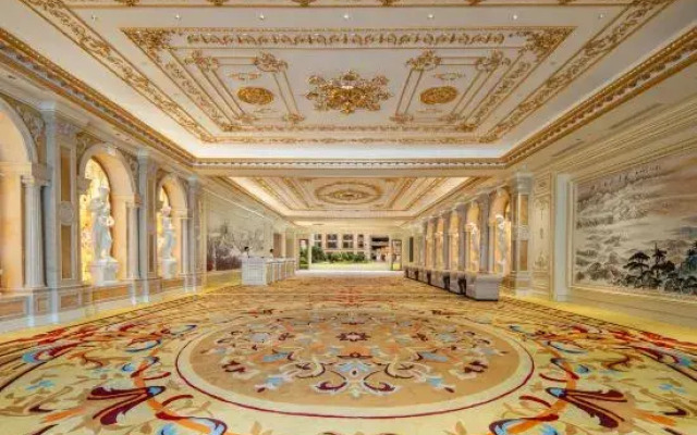 Wuhan Minoans International Hotel