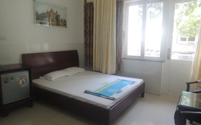 Chau Tuan Motel