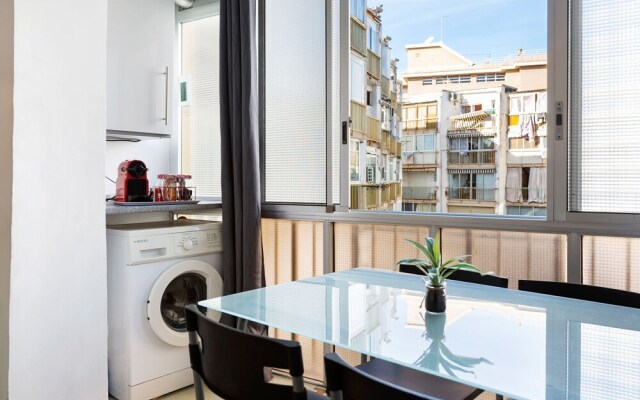 Quaint Apartment In Salou Near Sea Beach