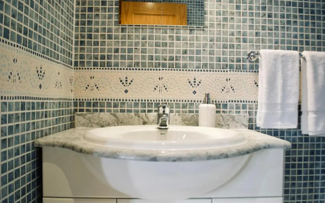 Apartmentsix4