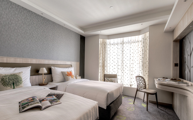Stanford Hillview Hotel - Image 4