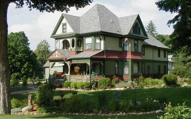 Habberstad House Bed And Breakfast