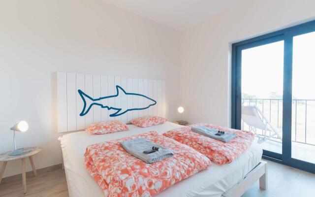 Хостел WOT Ericeira Surf Social