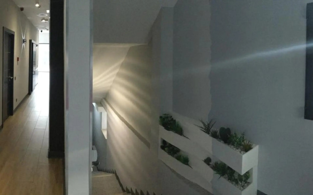 H La Cabaña