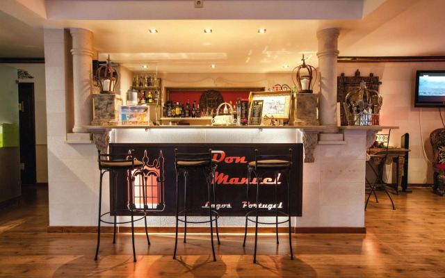 Charming Residence & Guest House Dom Manuel I (Adults only)