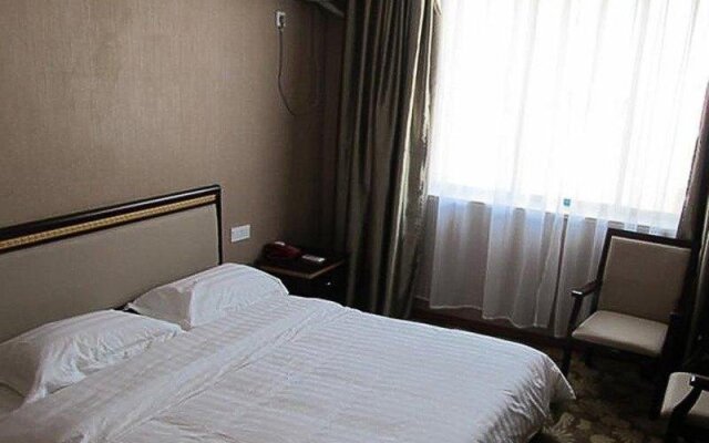 China Rushan Champs Elysees Hotel