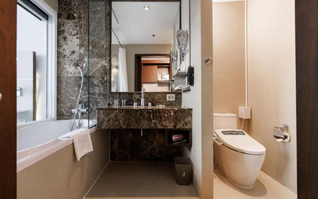 Reo Hotel & Spa