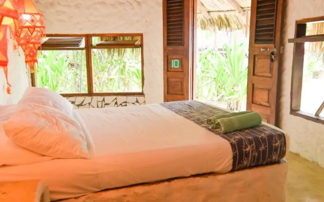 Isla del Pirata Hotel & Beach Club