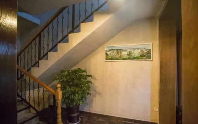 Zhangjiajie Xinjian Inn