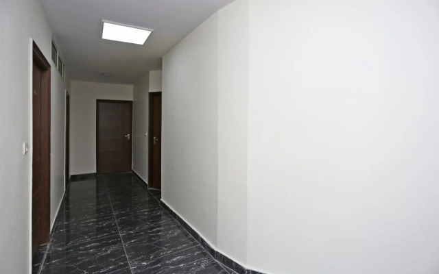OYO 15382 Hotel Shant Mai