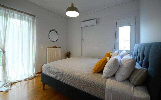 Marine Luxury Apartment Kalamata