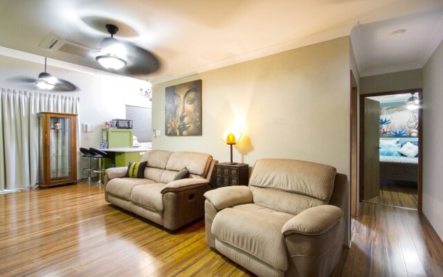 Frangipani Waters Main Street Apartment